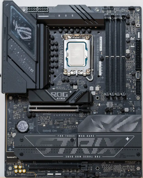 主板详解：芯片组、供电与扩展接口全解析